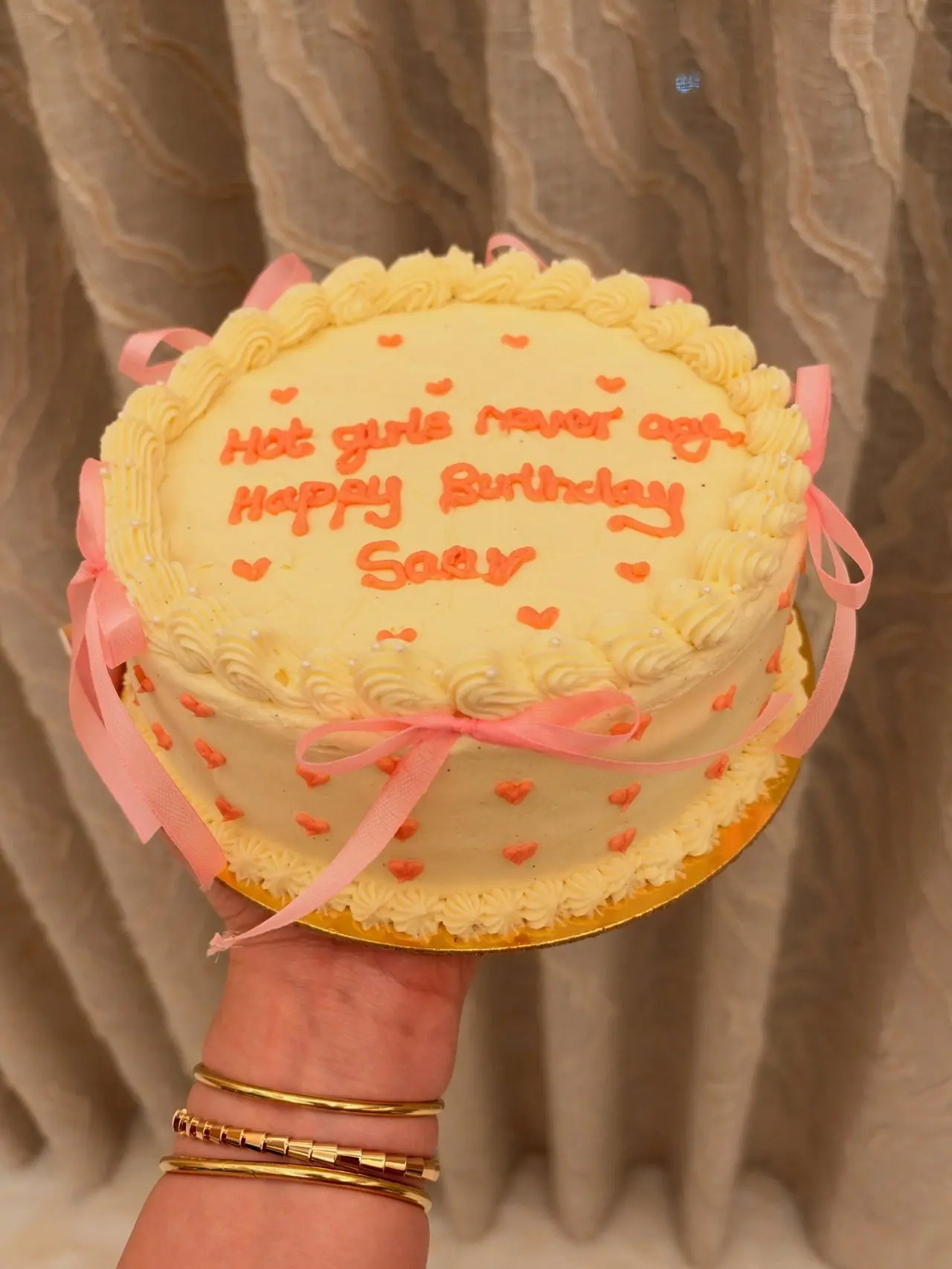 She shared a glimpse of another cake gifted to her by her friend Alysha, which read, "Hot girls never age," followed by a 'Happy Birthday' message.