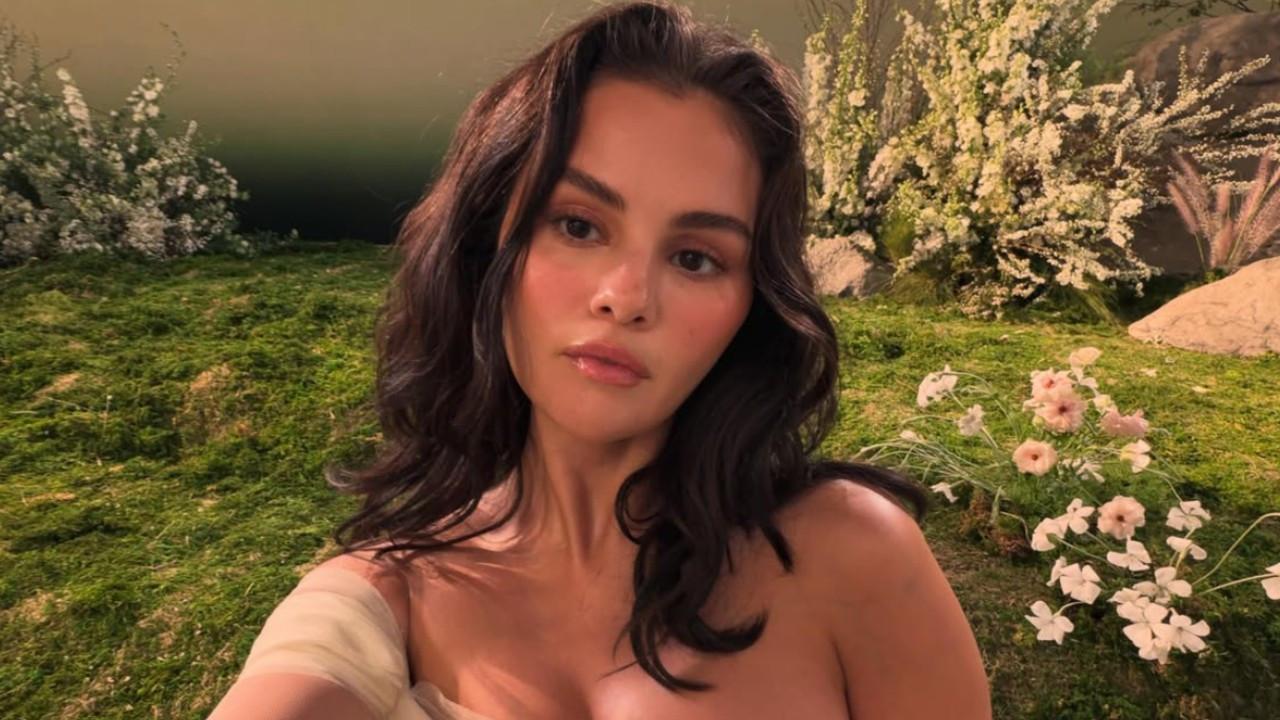 How vaping nicotine changed singer Selena Gomez's voice permanently