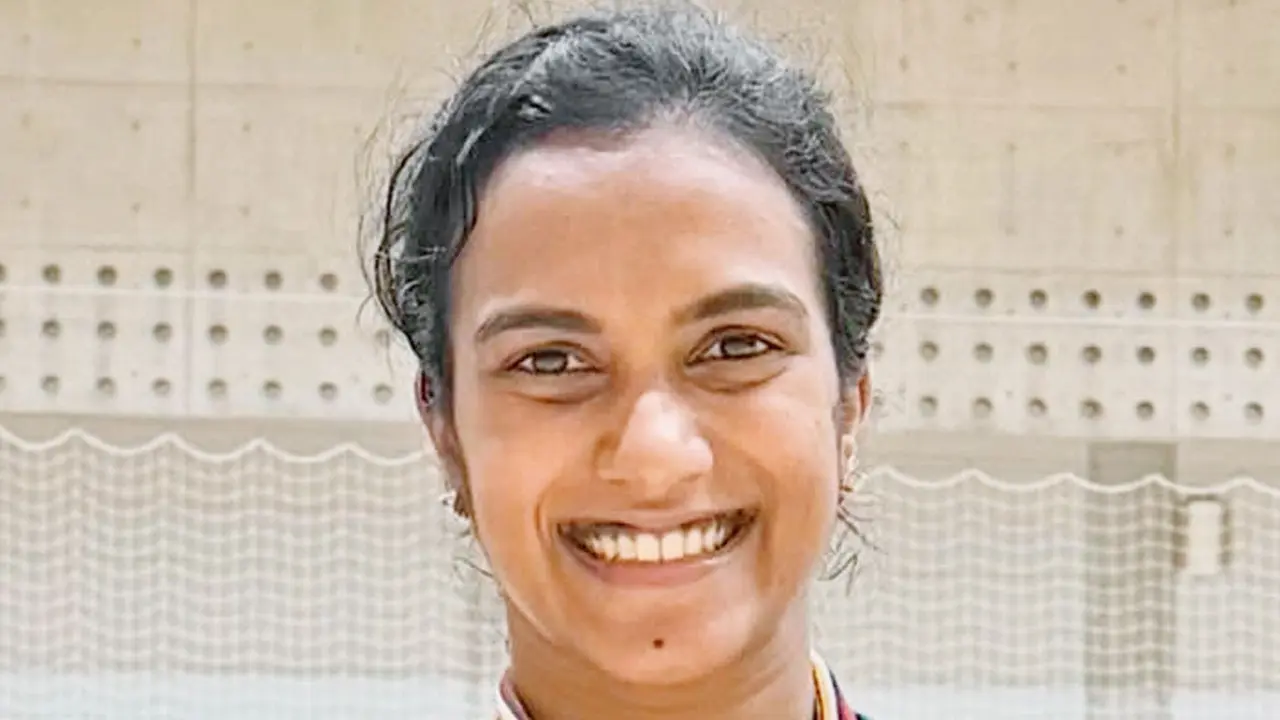 Hylo Open: Indian ace PV Sindhu storms into semis! PV SIndhu