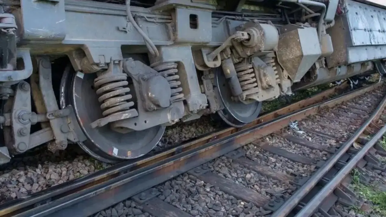 Pakistan: Train derails in Multan; 6 killed, 30 injured Representational image. File pic