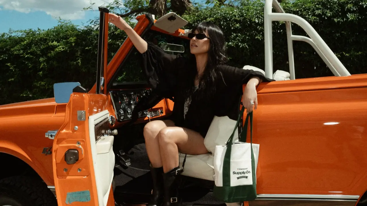 Why did Kourtney Kardashian pee on her car seat while driving