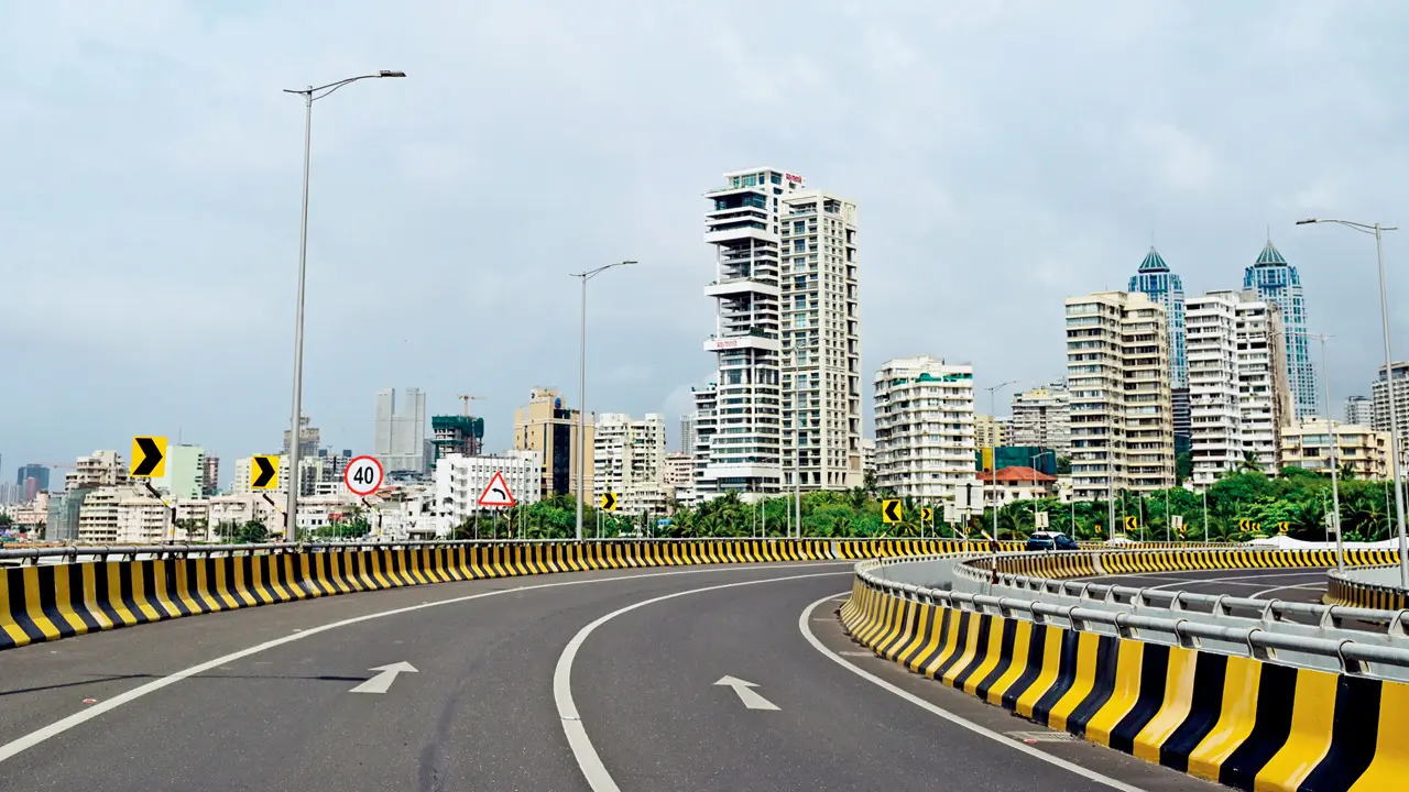 Mumbai potholes: Experts point to drainage, traffic and repeated utility digging The Bandra-Worli Sea Link has largely remained free of the potholes and surface damage seen on several city roads. Pic/Shadab Khan