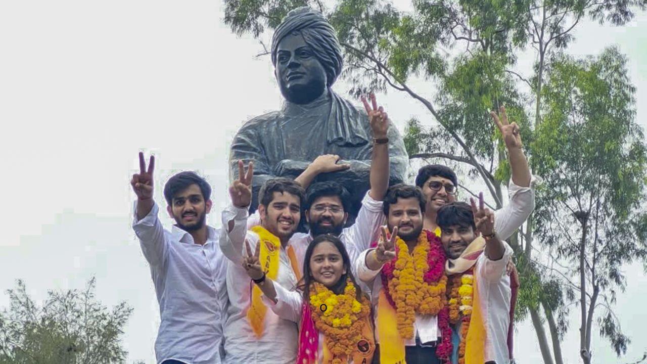 DUSU polls 2026: ABVP wins 3 posts, Yash Dabas elected president ABVP's Yash Dabas and others celebrate after winning three of the four central panel posts in the Delhi University Students' Union (DUSU) elections, at North Campus, in New Delhi, on Saturday. PIC/PTI