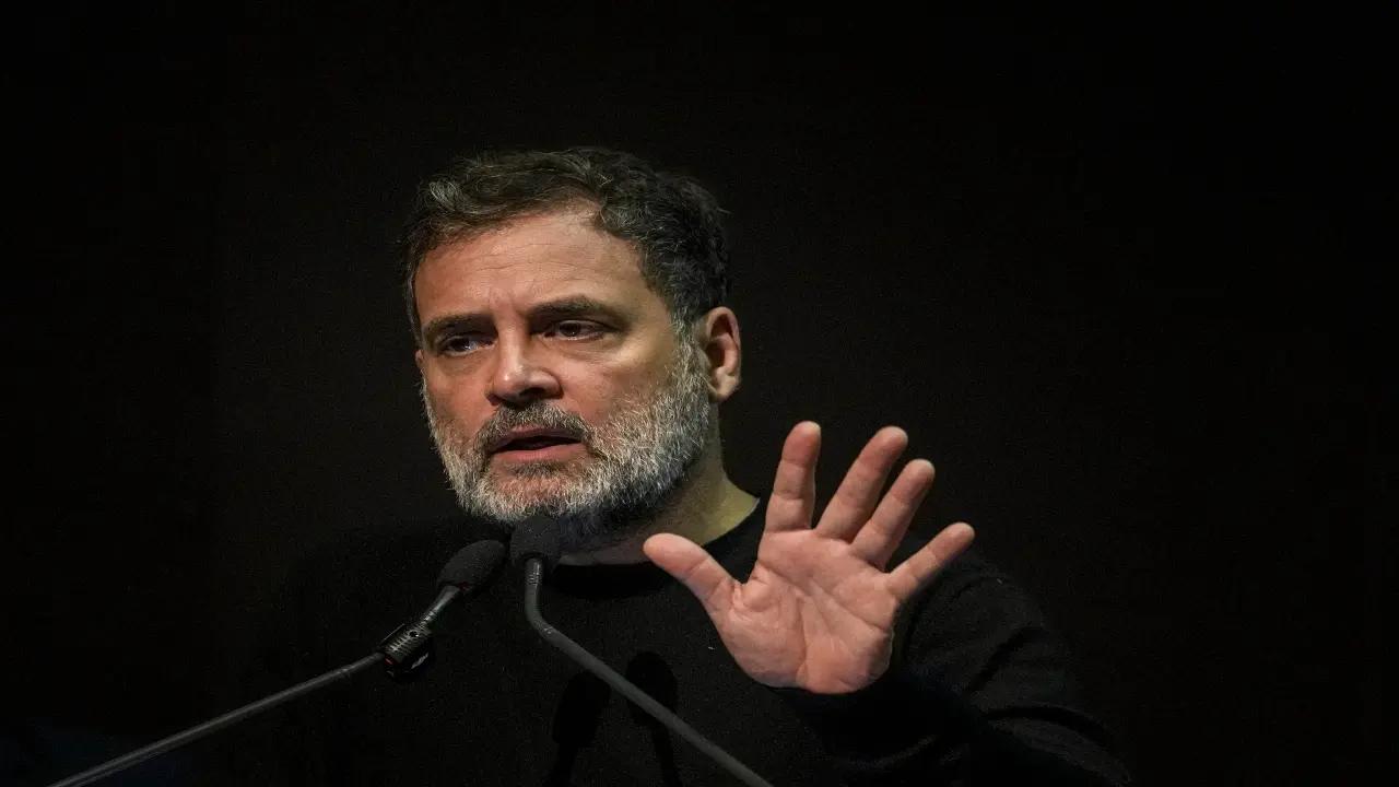 Rahul Gandhi’s call prompts Congress veteran Rahul Bondre to drop BJP switch Congress leader Rahul Gandhi spoke to former MLA Rahul Bondre in a late-night phone call ahead of his planned BJP induction. File pic
