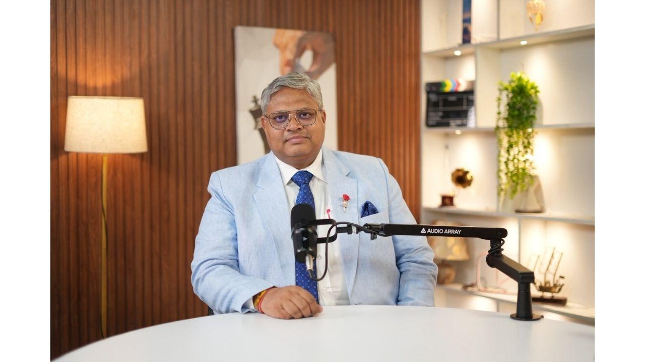 Dr. Vikas Singhal.