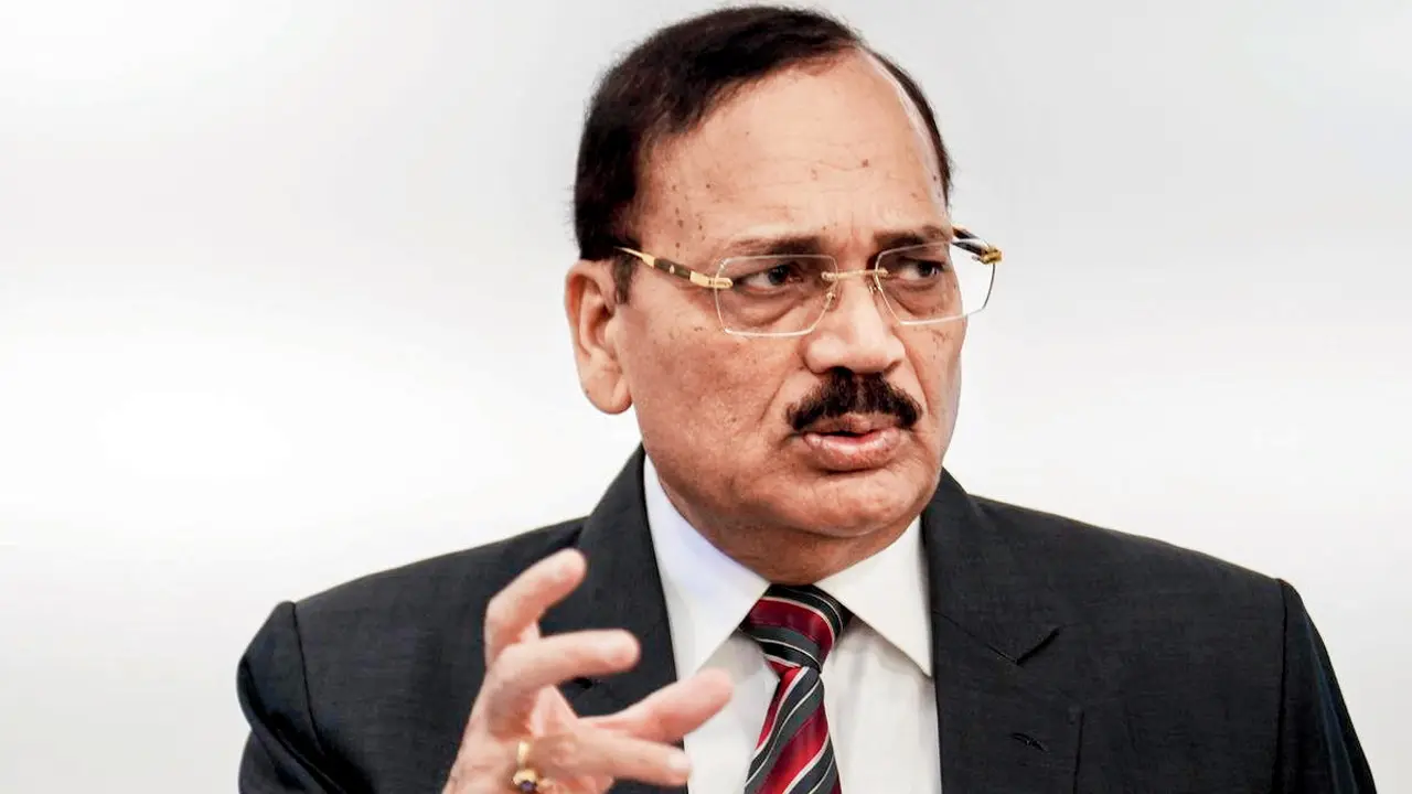 Supreme Court asks how Greater Noida magistrate ‘dared’ to issue notice to protesting student CJI Surya Kant. PIC/X/@theindianidiot
