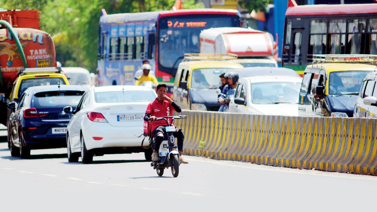 Strict action needed against wrong-side driving Representation pic