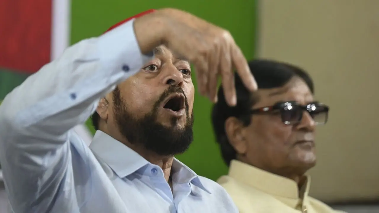 The Samajwadi MLA, while speaking about the current political situation in Maharashtra, also highlighted the issues concerning his Shivajinagar-Mankhurd constituency The Samajwadi MLA, while speaking about the current political situation in Maharashtra, also highlighted the issues concerning his Shivajinagar-Mankhurd constituency