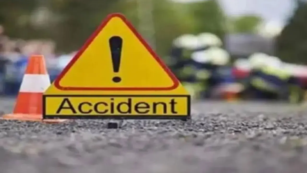 Auto driver killed, another injured after speeding car rams into two vehicles in South Delhi Representational image. File pic