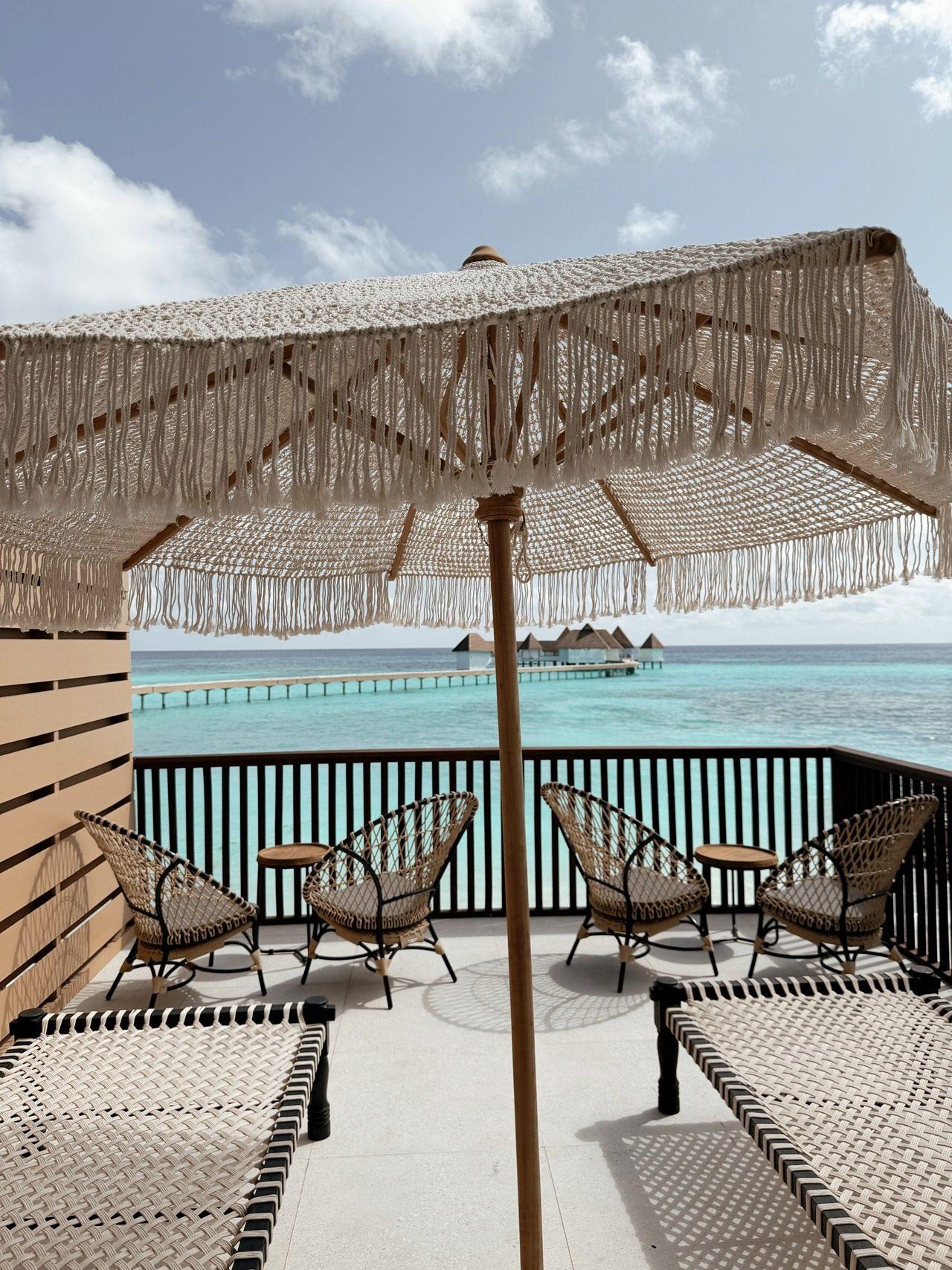 Alanna also shared a glimpse of the picturesque view of the serene ocean from their stay. Alanna also shared a glimpse of the picturesque view of the serene ocean from their stay.