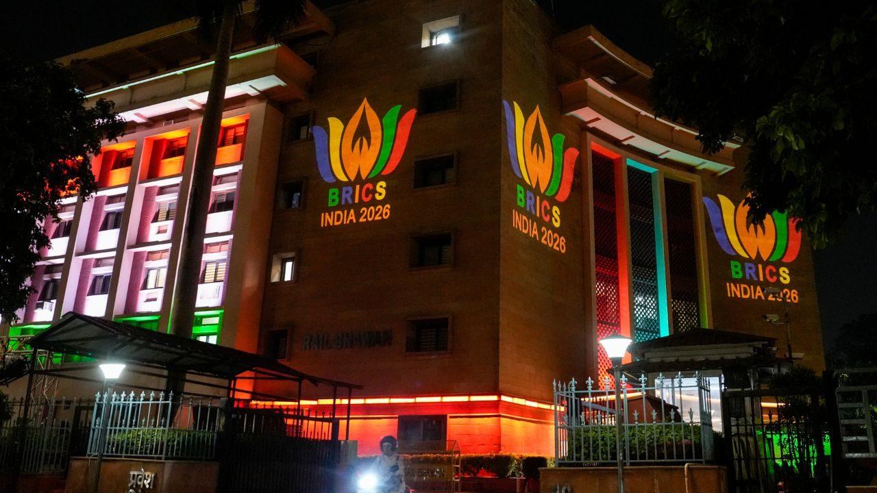 The main programme of the BRICS Summit will begin on Saturday, with leaders expected to discuss initiatives of India's presidency and prospects for further strengthening the BRICS strategic partnership The main programme of the BRICS Summit will begin on Saturday, with leaders expected to discuss initiatives of India's presidency and prospects for further strengthening the BRICS strategic partnership
