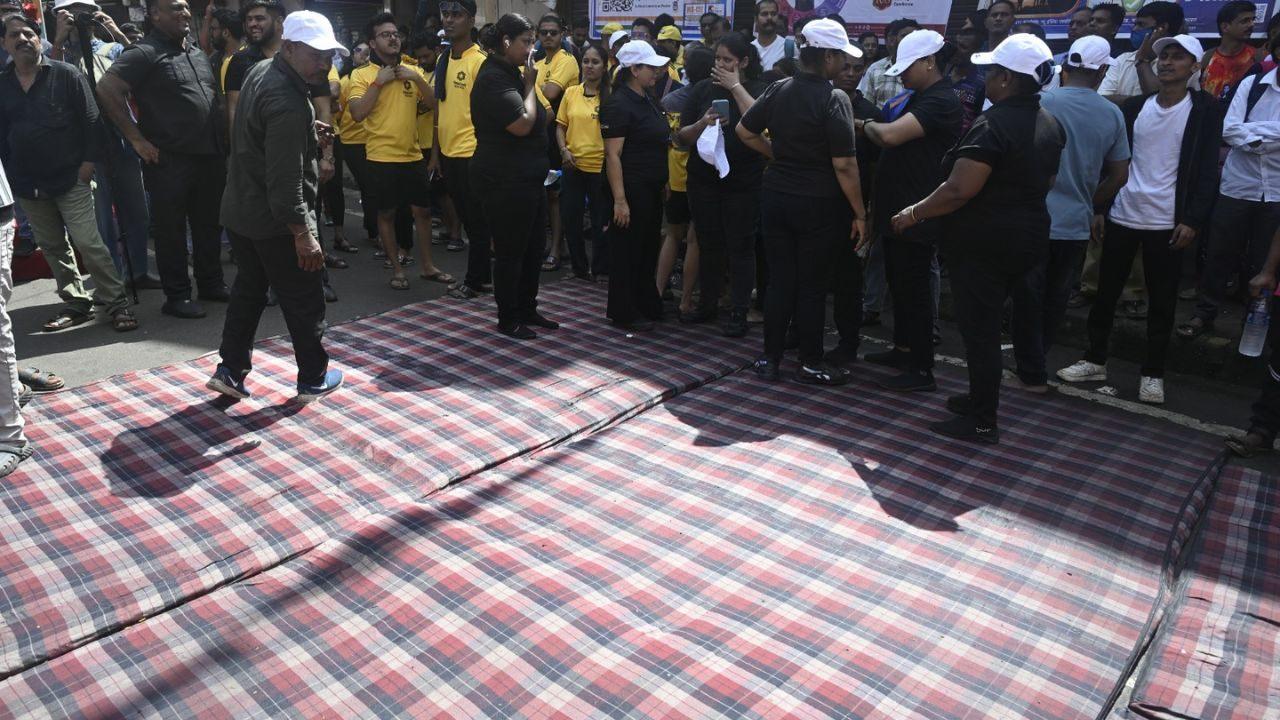 Organisers made arrangements to protect participating govindas, including placing safety material on the road at Ideal Galli in Dadar West as the groups attempted to form human pyramids. Organisers made arrangements to protect participating govindas, including placing safety material on the road at Ideal Galli in Dadar West as the groups attempted to form human pyramids.