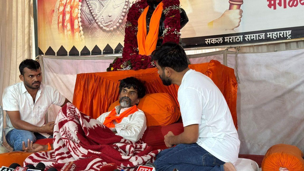 Dipke appeals to Manoj Jarange Patil to withdraw his 14-day hunger strike, saying Maharashtra needs him and urging him to prioritise his health