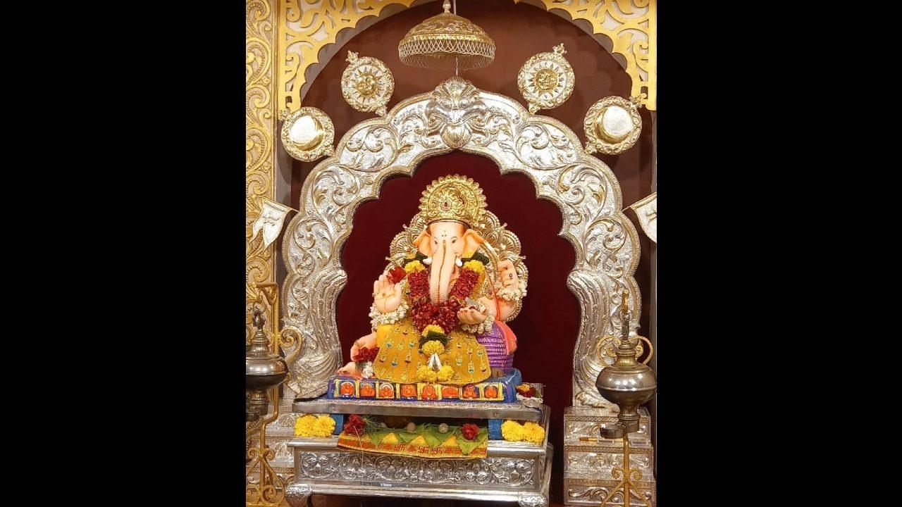The mandal has since continued the tradition for more than a century, making it one of the city's important links to the origins of sarvajanik Ganeshotsav.