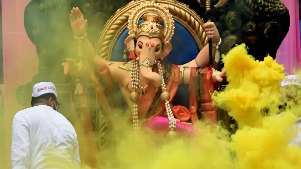 Ganeshostav 2026: Tracing the Mumbai roots of Mumbai's beloved public festival Ganesha idols are carried to homes and neighbourhood pandals as Ganeshotsav begins in Mumbai. File pic