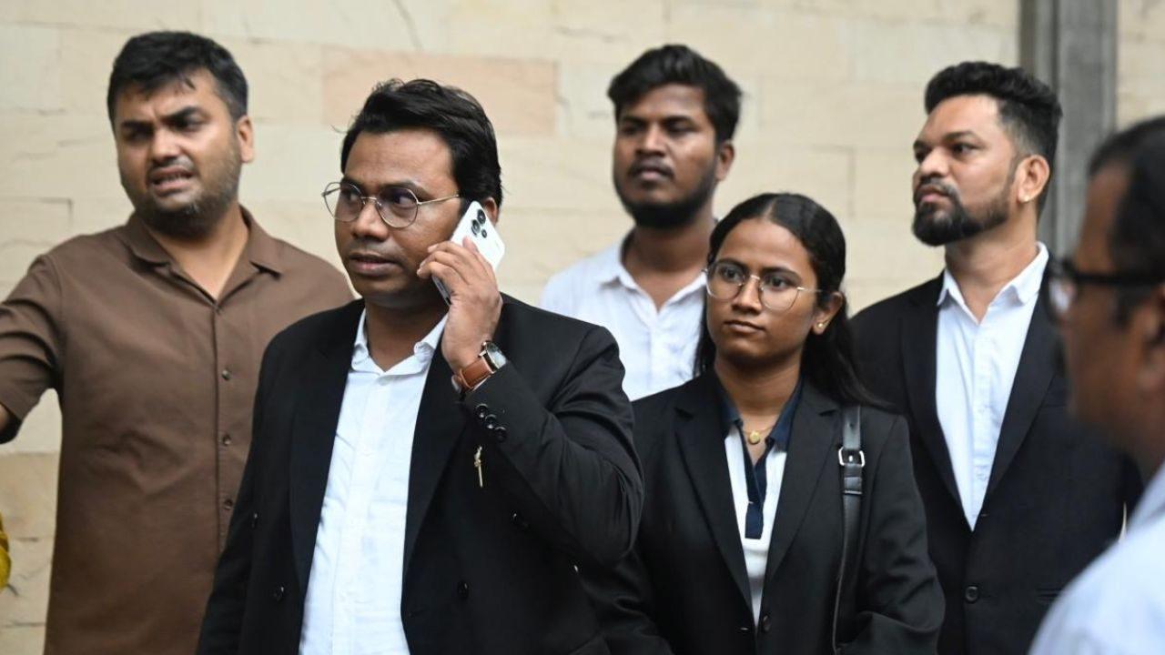 Both of them were later taken to Sahyadri Bungalow in Walkeshwar for a meeting with the SC/ST Commission, their lawyer stated Both of them were later taken to Sahyadri Bungalow in Walkeshwar for a meeting with the SC/ST Commission, their lawyer stated