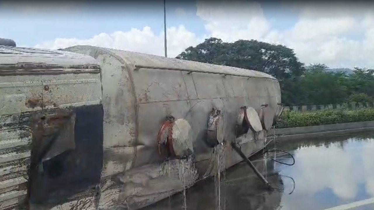 The tanker driver sustained minor injuries in the incident and was taken to a hospital in Kasa for treatment The tanker driver sustained minor injuries in the incident and was taken to a hospital in Kasa for treatment