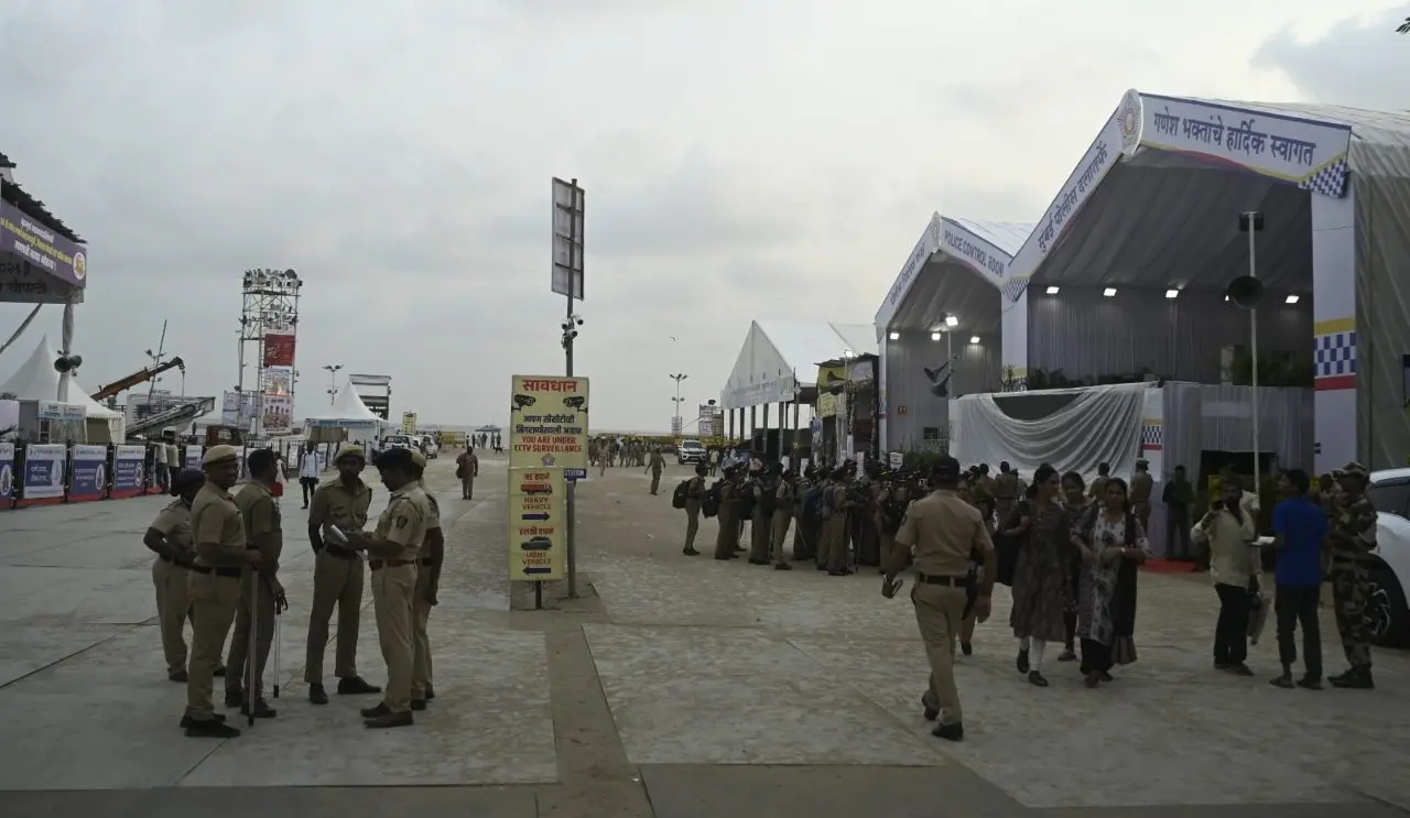 Over 24,000 personnel to be deployed in parts of the city on Anant Chaturdashi, officials said Over 24,000 personnel to be deployed in parts of the city on Anant Chaturdashi, officials said