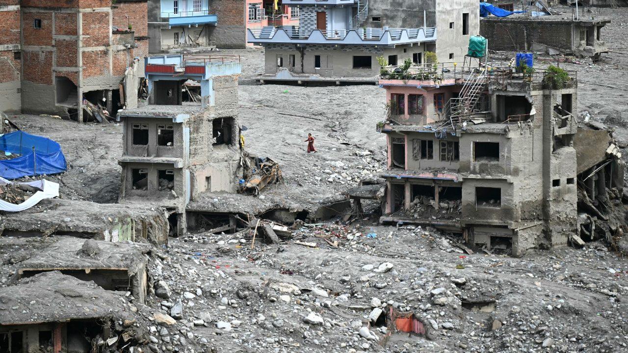 The joint command of security personnel is continuing its search and rescue operations, with the number of missing people estimated to be 5,170.