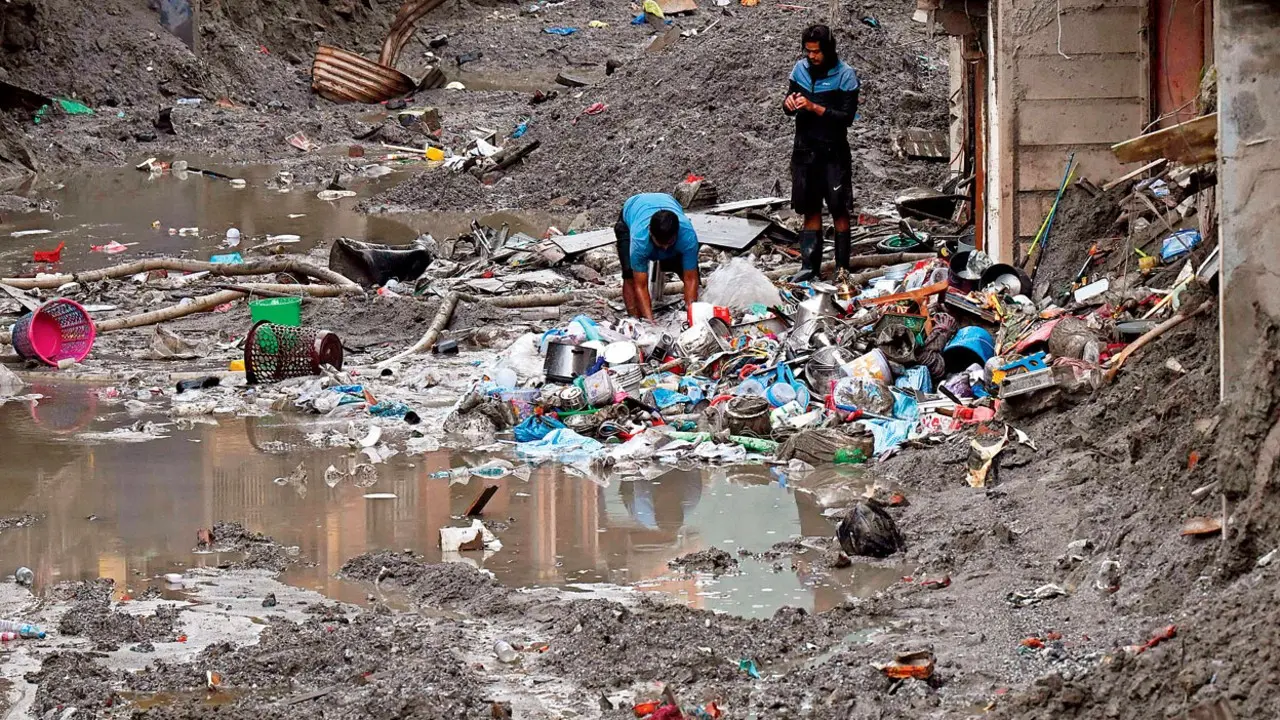Nepal floods: 1,453 dead, 5,285 missing a month after devastating flash floods A month after the devastating flash floods hit Nepal, at least 13,795 people have been rescued to date. Pic/PTI