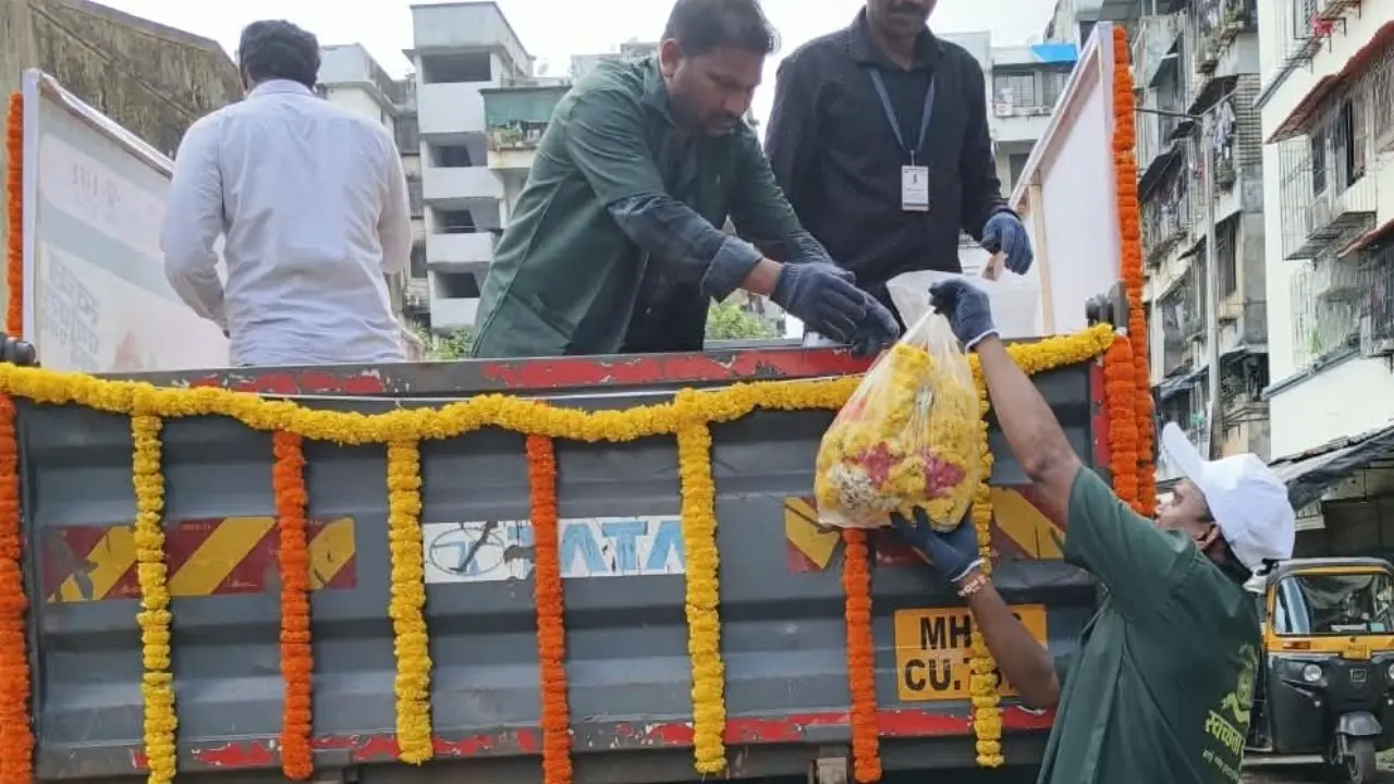 Ganeshotsav 2026: Panvel civic body deploys five 'Nirmalya Rath' vehicles PMC deploys five Nirmalya Rath vehicles amid Ganesh immersion (Pic/Special arrangement)