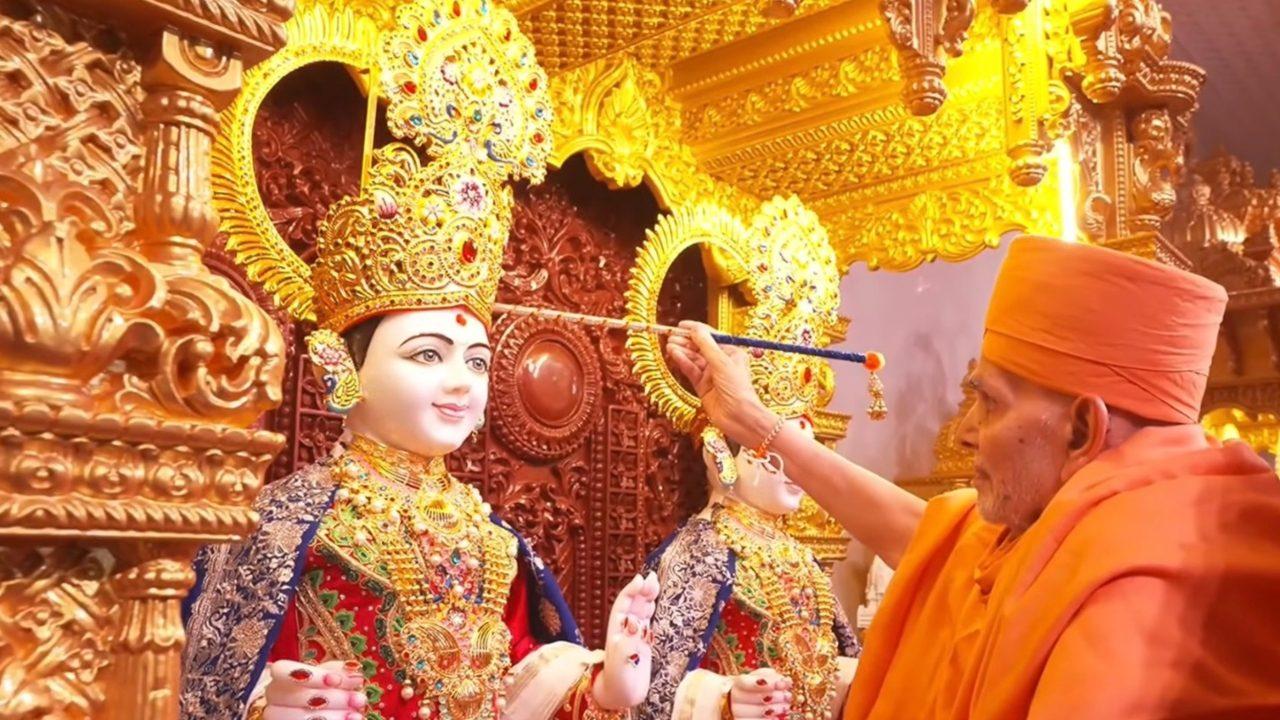 "Through BAPS, when temples are inaugurated in different countries, the ancient thoughts of India and human values also go hand in hand.....when such a magnificent temple has been built in France, this will enhance the diversity of France. This will also give energy to the cultural relations between India and France," PM Modi highlighted. "Through BAPS, when temples are inaugurated in different countries, the ancient thoughts of India and human values also go hand in hand.....when such a magnificent temple has been built in France, this will enhance the diversity of France. This will also give energy to the cultural relations between India and France," PM Modi highlighted.