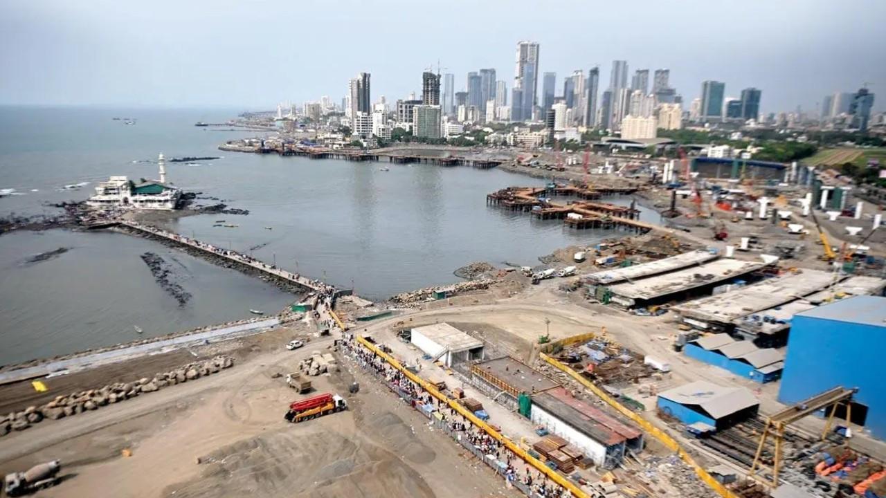 Vadhvan Port project: Shipping Secretary calls for timely execution Near-shore reclamation and other infrastructure works are among the key components being developed at Vadhvan Port. Representational pic