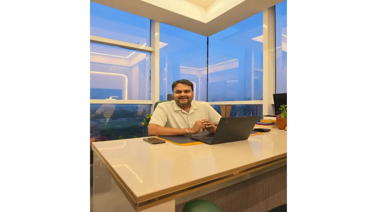 From Local Dhobi to Tech-Enabled Laundry: How Nishant Tripathi Is Building India’s Organised Garment-Care Market DhobiLite.