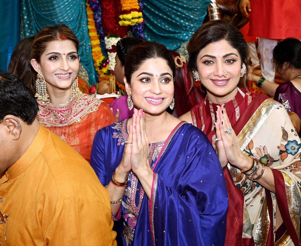 Bollywood sisters Shilpa Shetty Kundra and Shamita Shetty visited Lalbaugcha Raja in Mumbai during Ganeshotsav and offered prayers to Lord Ganesha at the iconic pandal.