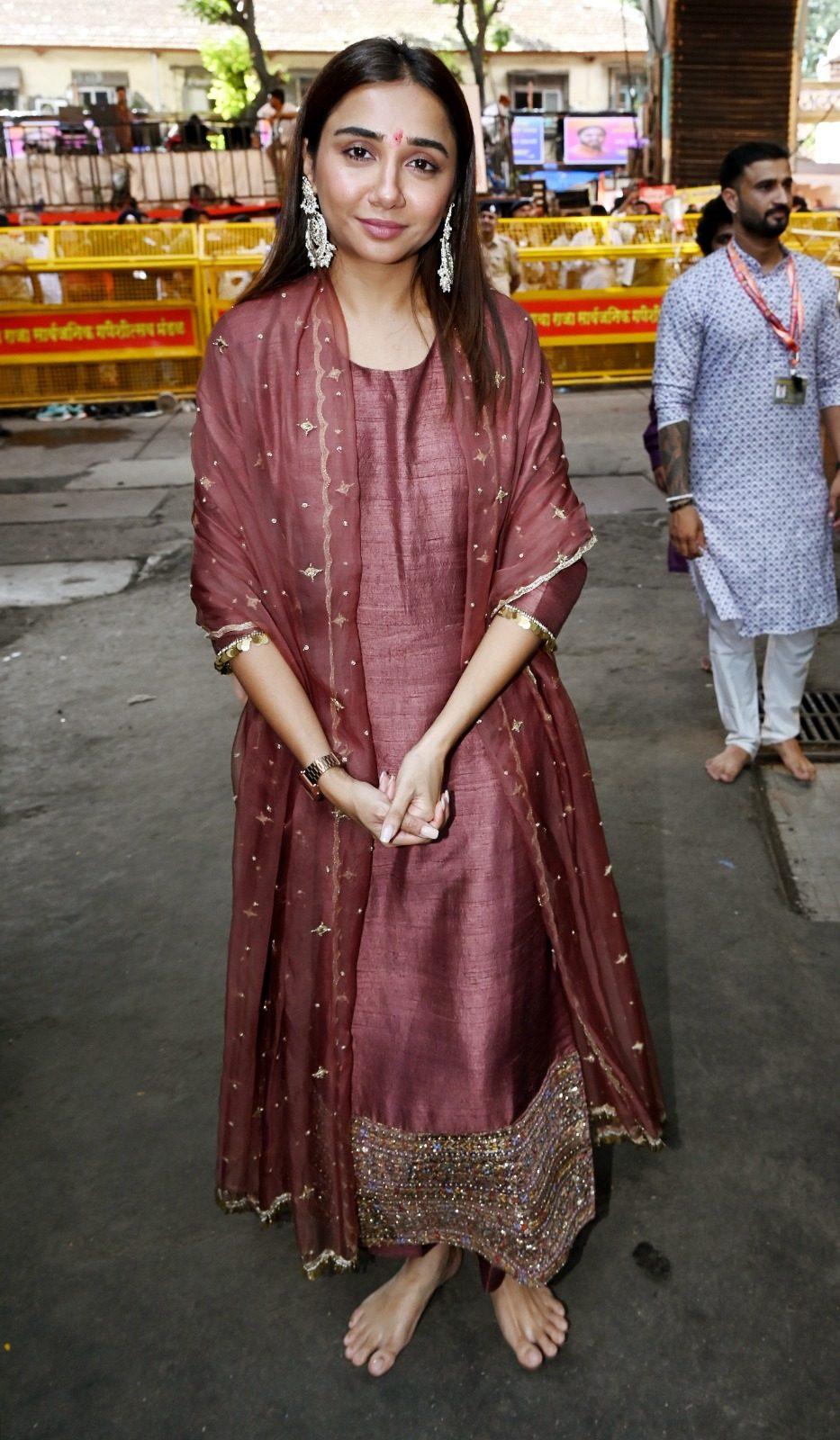 Prajakta Koli spotted at Lalbaug Cha Raja, seeking Bappa's blessings and soaking in the cheerful festive atmosphere.