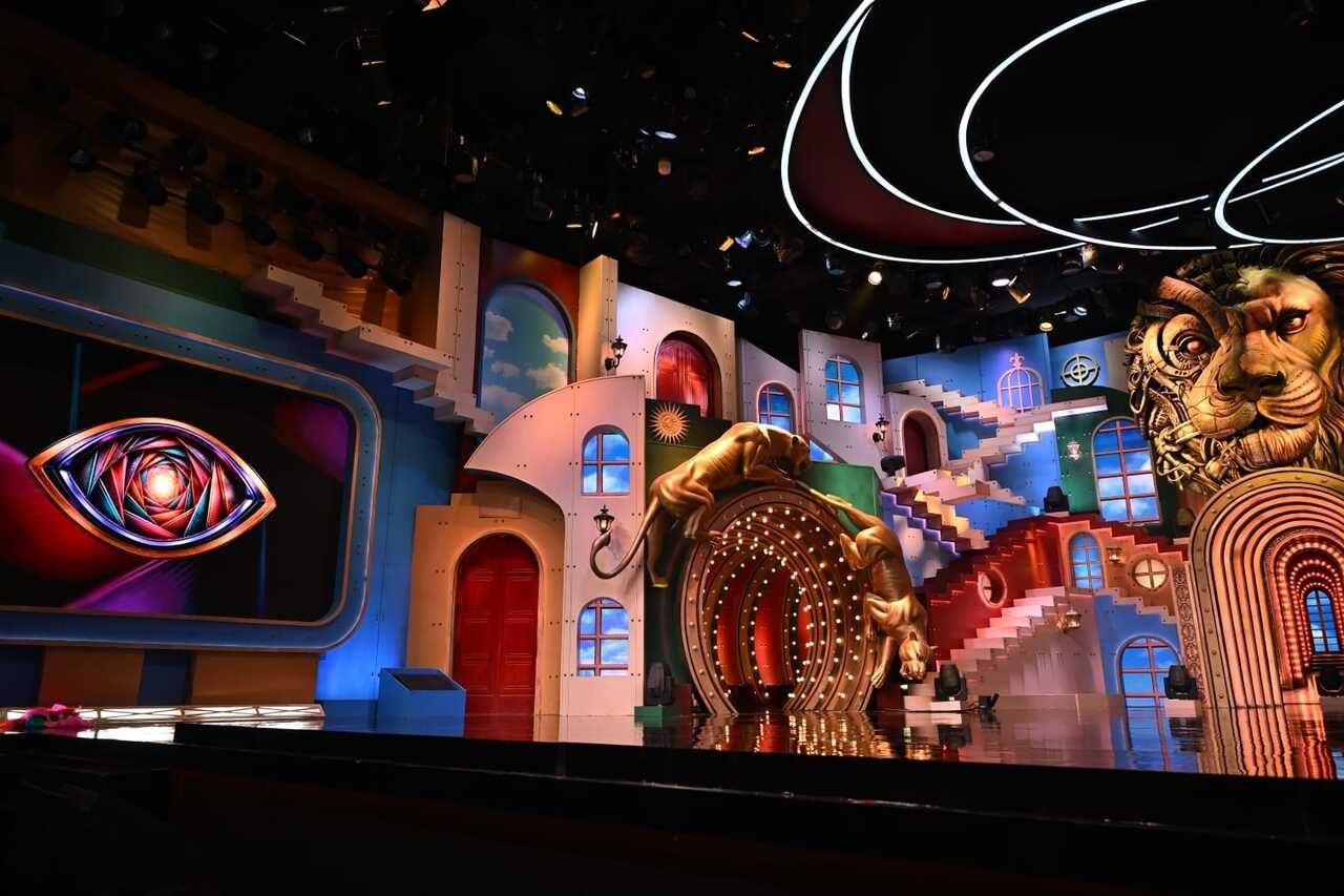 Beside the glowing tunnel entrance is a large screen from where the host will interact with the housemates.