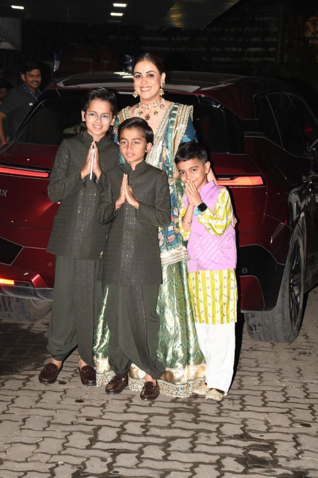 Genelia Deshmukh arrived with her kids at Sohail Khan's Ganpati celebrations. Genelia Deshmukh arrived with her kids at Sohail Khan's Ganpati celebrations.