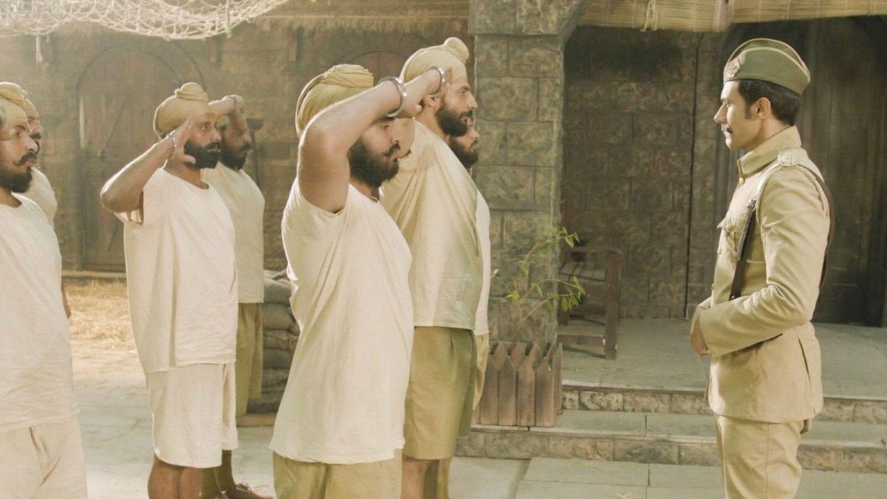 21 Sarfarosh is an Indian historical military drama series based on one of history's most famous last stands. While it takes place during the British colonial era, it revolves around the a legendary frontier military conflict. 21 Sarfarosh is an Indian historical military drama series based on one of history's most famous last stands. While it takes place during the British colonial era, it revolves around the a legendary frontier military conflict.