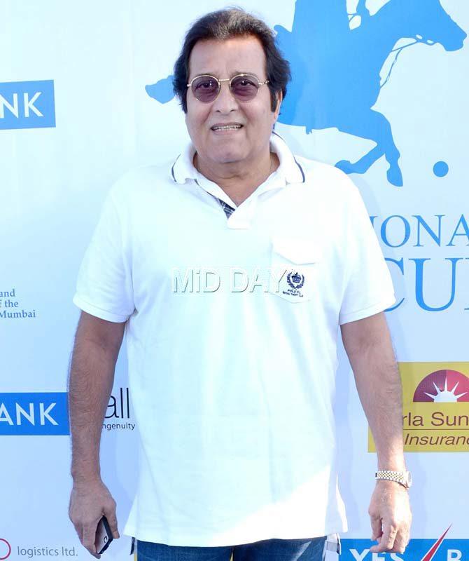 Vinod Khanna was seen at an event. The veteran actor passed away on April 27, 2017 Vinod Khanna was seen at an event. The veteran actor passed away on April 27, 2017