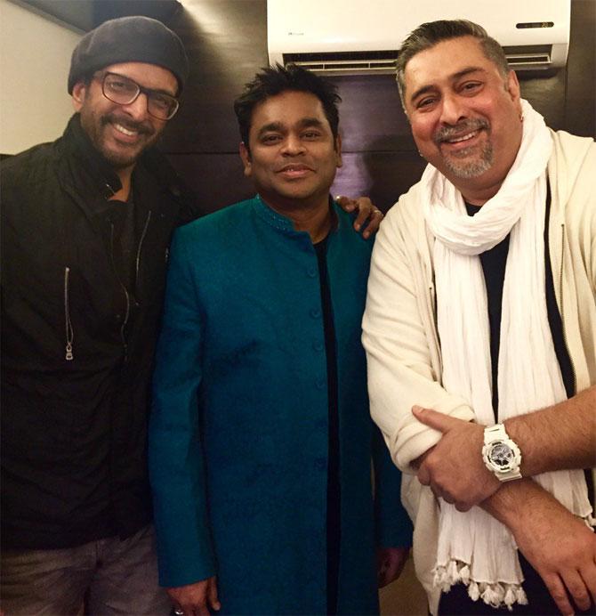 When Jaaved Jaaferi met AR Rahman. He captioned the picture, `Wonderful time last night. A world-class concert with world-class talent and friends later for company. JAI HO! (sic)` When Jaaved Jaaferi met AR Rahman. He captioned the picture, `Wonderful time last night. A world-class concert with world-class talent and friends later for company. JAI HO! (sic)`