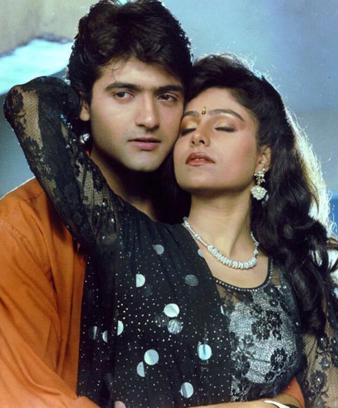 During her break, Ayesha Jhulka also went through harsh times. Pictured: Ayesha Jhulka and Armaan Kohli have starred together in films like 'Aulad Ke Dushman' and 'Anaam'
