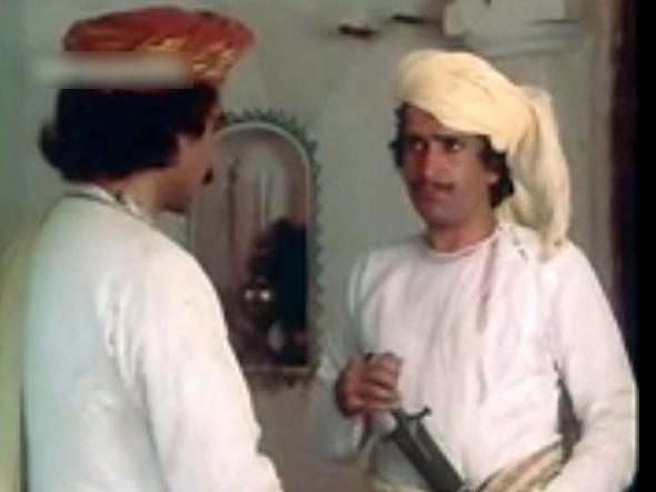 Junoon: Directed by Shyam Benegal in the year 1978, the movie was set around the Indian Mutiny of 1857, where Indian soldiers fought with the British to win back their land. The film cast included stalwarts like Shashi Kapoor, Naseeruddin Shah, Shabana Azmi, Jennifer Kendal and Kulbhushan Kharbanda.