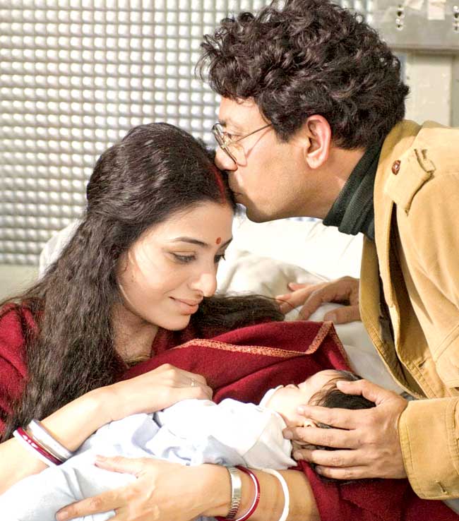 The Namesake (2007): Irrfan effortlessly stepped into the shoes of a practical, cool-headed Bengali man, Ashoke Ganguli, and pulled off the US accent too. The chemistry between Irrfan and Tabu was subtle, powerful and engaging.