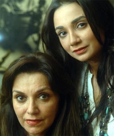 Lillete Dubey and Ira Dubey: Lillete Dubey is an acclaimed theatre and Bollywood actress with films like Monsoon Wedding, Baghban and Kal Ho Naa Ho to her credit. She also starred in the British film The Best Exotic Marigold Hotel featuring Maggie Smith, Judi Dench and Bill Nighy. Lillete married Ravi Dubey and has two daughters - Neha and Ira. While Ira has worked in films like Aisha and Dilliwaali Zaalim Girlfriend, Neha is a psychotherapist in Mumbai.