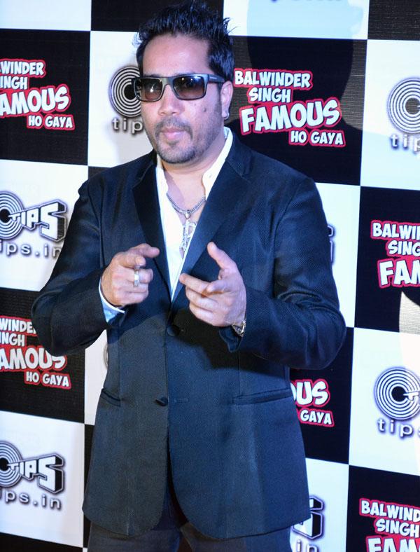 Mika Singh: Singer-composer Mika Singh made his Bollywood debut in Balwinder Singh Famous Ho Gaya with Shaan. He had also acted in Punjabi films, before Bollywood, namely Wrath Kapoor and Mitti.