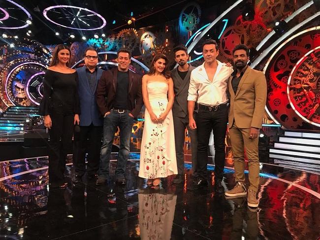Bobby Deol on the sets of Race 3 in which he shared the screen space with Salman Khan for the first time. Also pictured: Daisy Shah, Ramesh Taurani, Jacqueline Fernandez, Saqib Saleem and Remo D'Souza