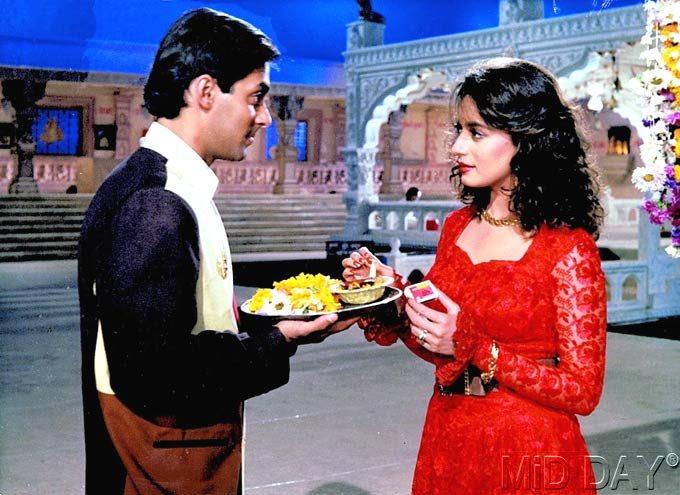 Salman and Madhuri Dixit in the blockbuster 'Hum Aapke Hain Koun..!' (1994). The jodi starred in films such as Saajan, Dil Tera Aashiq, HAHK and Hum Tumhare Hain Sanam.