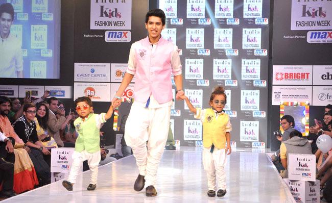 Armaan Malik walks the ramp 