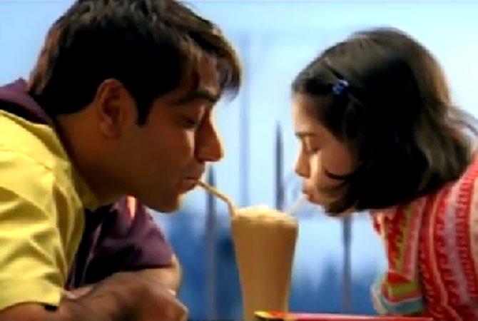 Main Aisa Hi Hoon (2005): Directed by Harry Baweja, this Bollywood remake of I am Sam starred Ajay Devgn as a single dad with a developmental disability, who fights for the custody of his daughter Gungun, played by Rucha Vaidya.