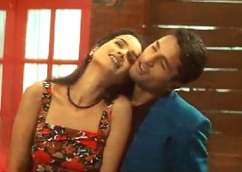 Ab Mujhe Raat Din (Sonu Nigam): The singer brought out a couple of hugely successful albums in the 90s, and this romantic song from Deewana, featuring Sushma Reddy and Diwaker Pundir, was right up there in terms of popularity.