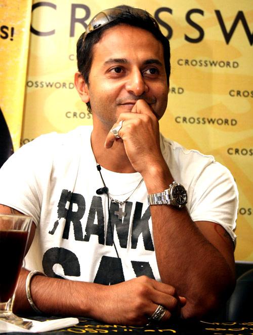 Nikhil Chinnappa: MTV's one of the most popular and senior-most VJs, Nikhil's resume of films isn't impressive. Snip made news briefly for some explicit scenes. People won't even recall Pyaar Kiya Nahin Jaatha and Kudiyon Ka Hai Zamaana and he was only a filler in Shaitaan.