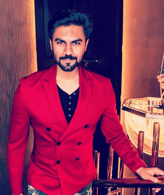 Born on April 4, 1979, Television actor Gaurav Chopra hails from Delhi and is the son of a prominent businessman. Gaurav has lived a lavish childhood due to his affluent background. (All photos/Gaurav Chopra's official Instagram account)