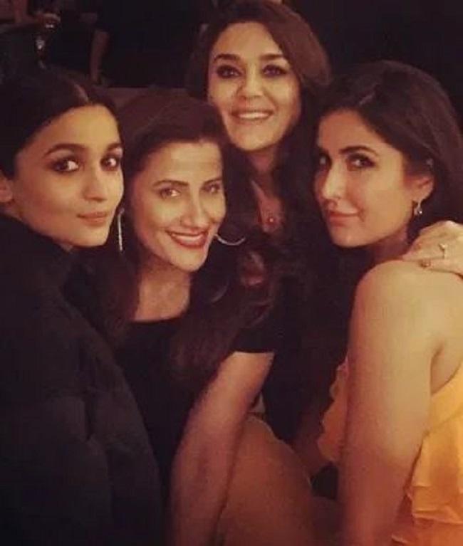 Preity Zinta may be staying away from Bollywood right now but her list of friends from the film industry is exhaustive. This picture of Preity with Alia Bhatt and Katrina Kaif is quite adorable. Fitness expert Yasmin Karachiwala, who happens to be their gym trainer can also be seen posing with them.