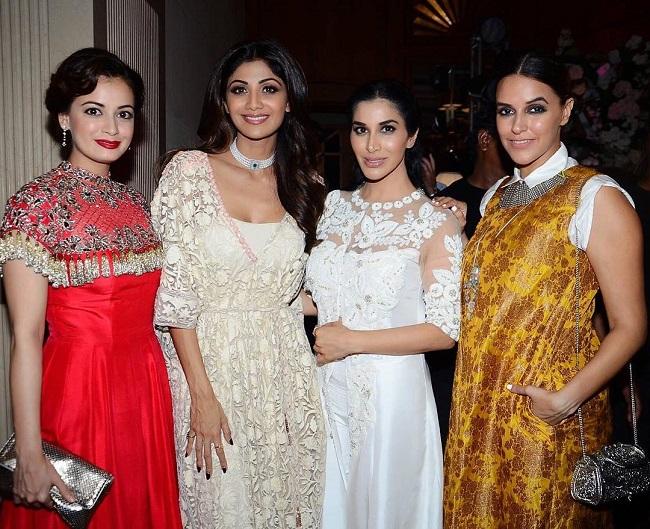 Neha Dhupia is an actress who pretty much gets along with everybody in the film industry. Here she is pictured with Shilpa Shetty, Dia Mirza and Sophie Choudry.