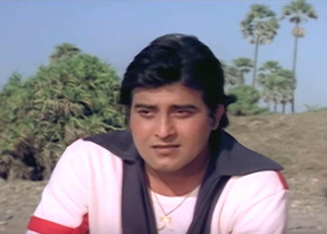 Qurbani: Vinod Khanna shared the screen with actor-director Feroz Khan in the 1980 film, 'Qurbani', which became the highest-grossing film of that year. The film's songs 'Aap Jaisa Koi' and 'Qurbani' became pop-culture favourites as years went by. Khanna received the Filmfare Nomination for Best Actor for 'Qurbani'.